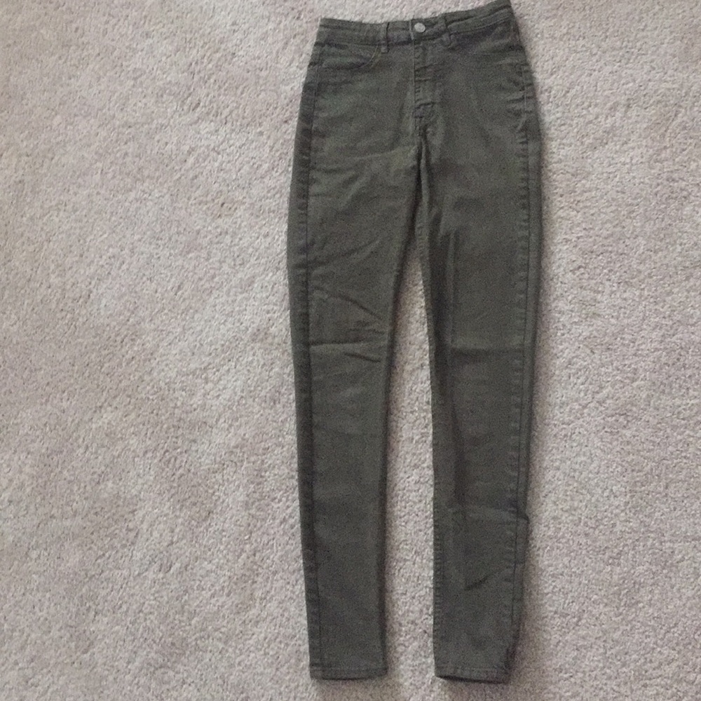 NEVER WORN H&M High-Waisted Olive Green Jeans